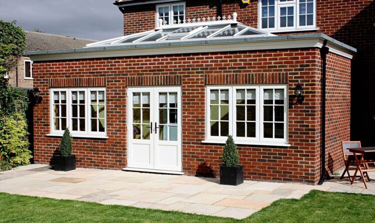 Discover The Perks of Orangers: The Top Orangery Supplier in London